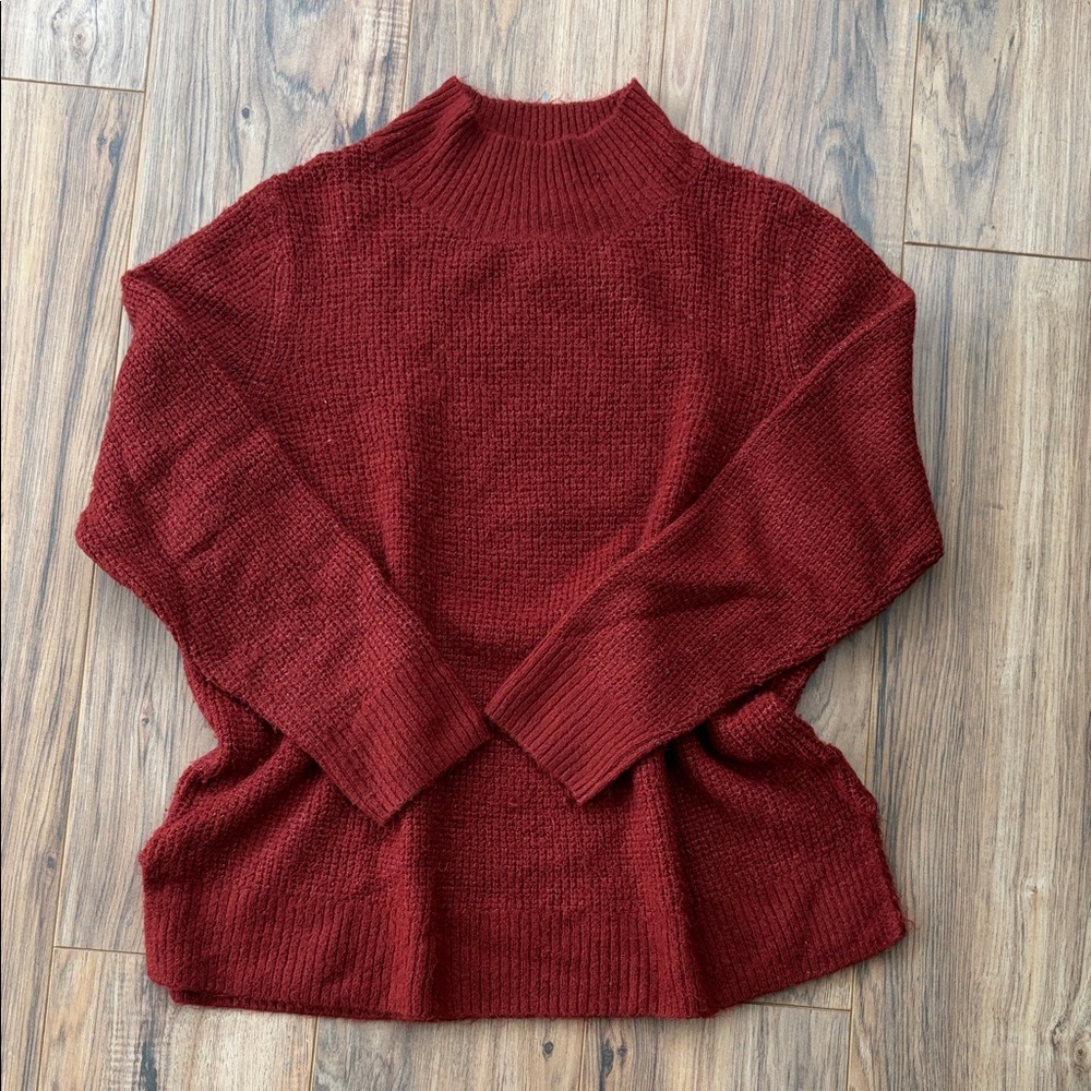 Old Navy Women's Burgundy Turtleneck Sweater